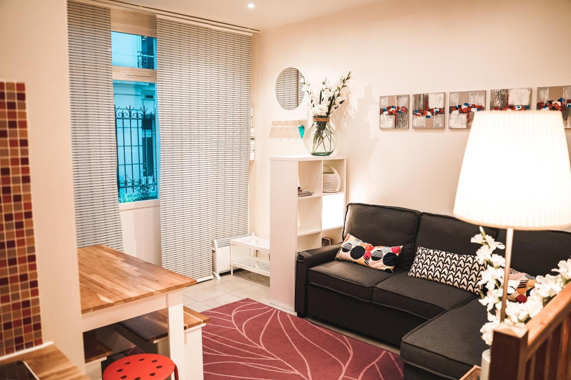 Charming Souplex In Apartamento Paris